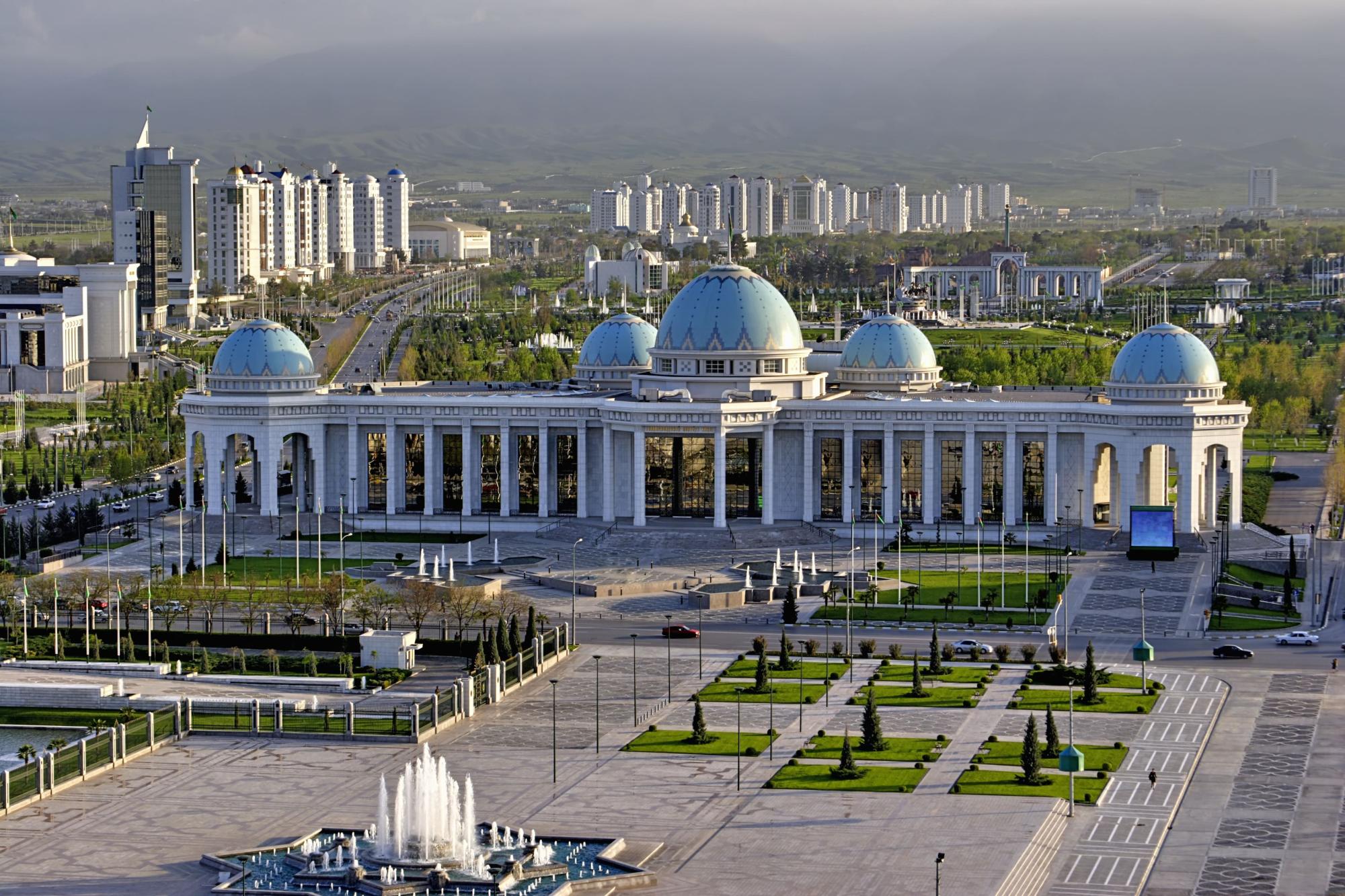 Turkmenistan Tours